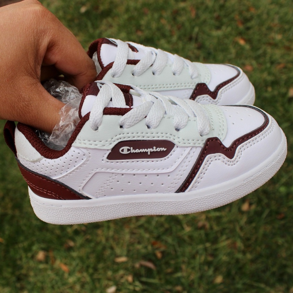 Champion Toddler's White/Burngundy Lore Low-Top Sneakers Sz 7T